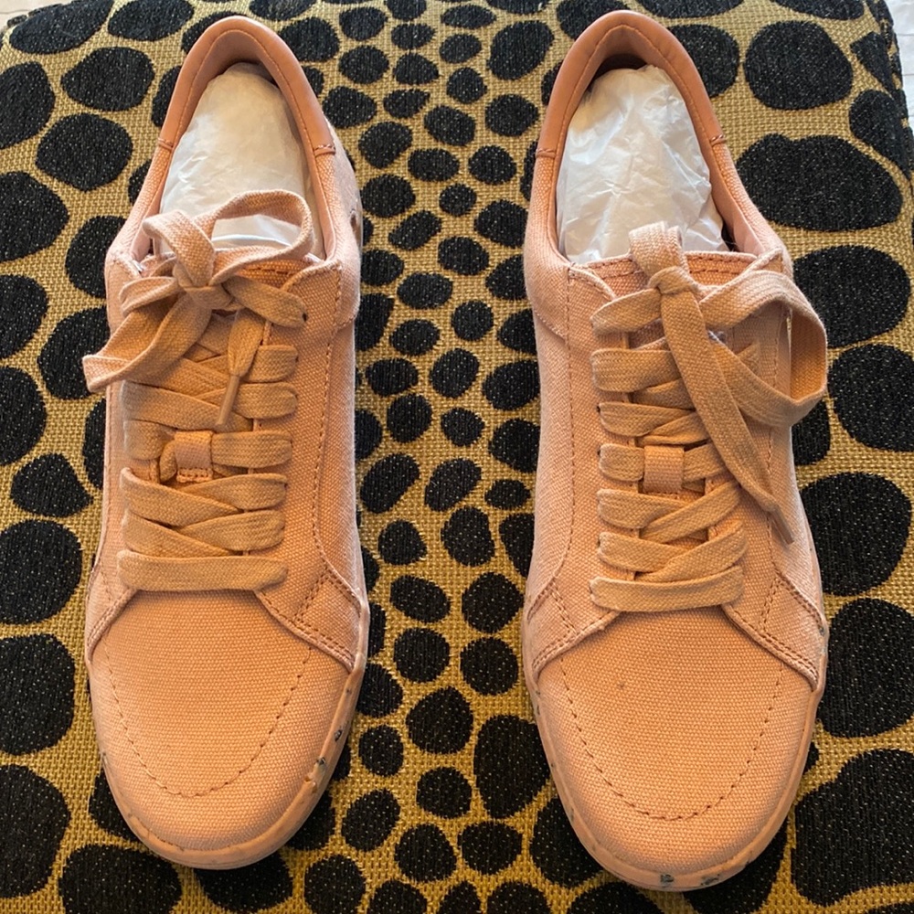 Treasure & Bond, Monroe Canvas Sneaker, NEVER WORN, Size 7M, Pale Pink
